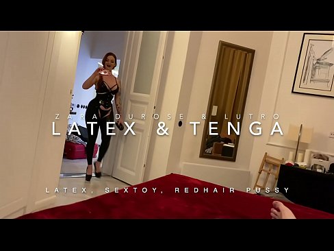 ❤️ Sister wamutu wofiyira atavala chovala cha latex chogwidwa ndi mchimwene wake wopeza Zolaula pa ny.pornplaybb.ru ☑